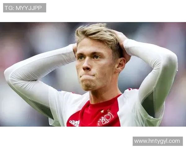 当口红遇上绿茵传奇从色号解读足球球星的独特魅力 当口红遇上绿茵传奇从色号解读足球球星的独特魅力